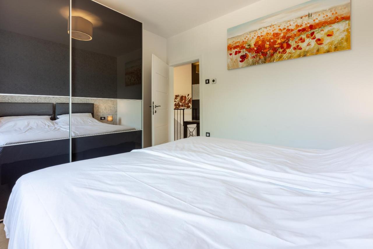 Villa Palma With Heated Private Pool Podhum Екстер'єр фото