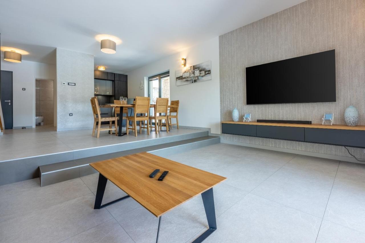 Villa Palma With Heated Private Pool Podhum Екстер'єр фото